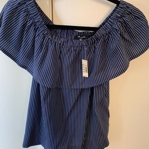New with tags- off the shoulder silk Madewell top